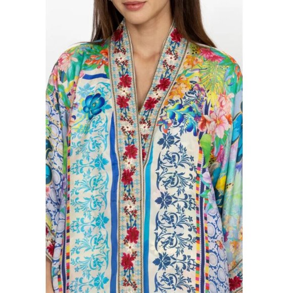 Johnny Was Cozumel Favorite Swing Tee Shirt Floral Butterfly Top Violet Green NW - Picture 15 of 16